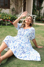 Sky Blue Floral Print Sweetheart Neck Plus Size Midi Dress