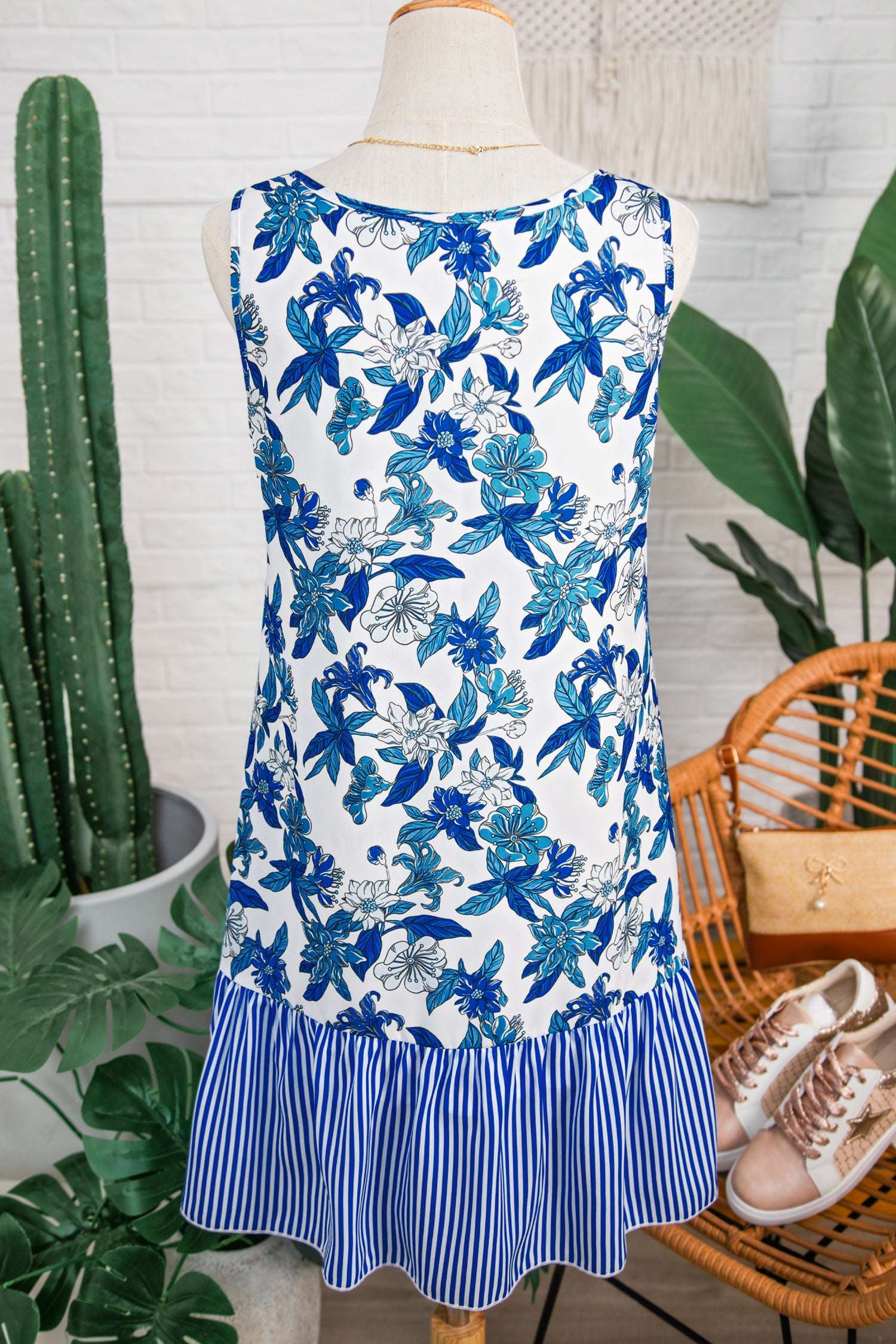Sky Blue Floral Print U Neck Sleeveless Striped Ruffle Hem Patchwork Dress