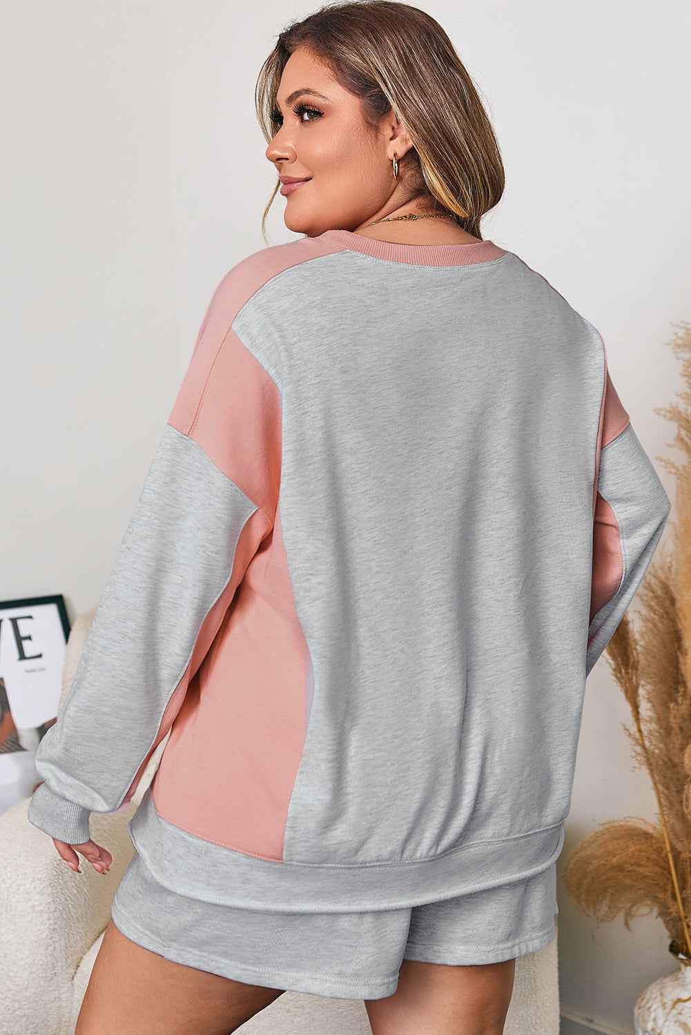 Light Grey Uneven Hem Colorblock Pullover Casual Shorts Plus Size 2pcs Outfit
