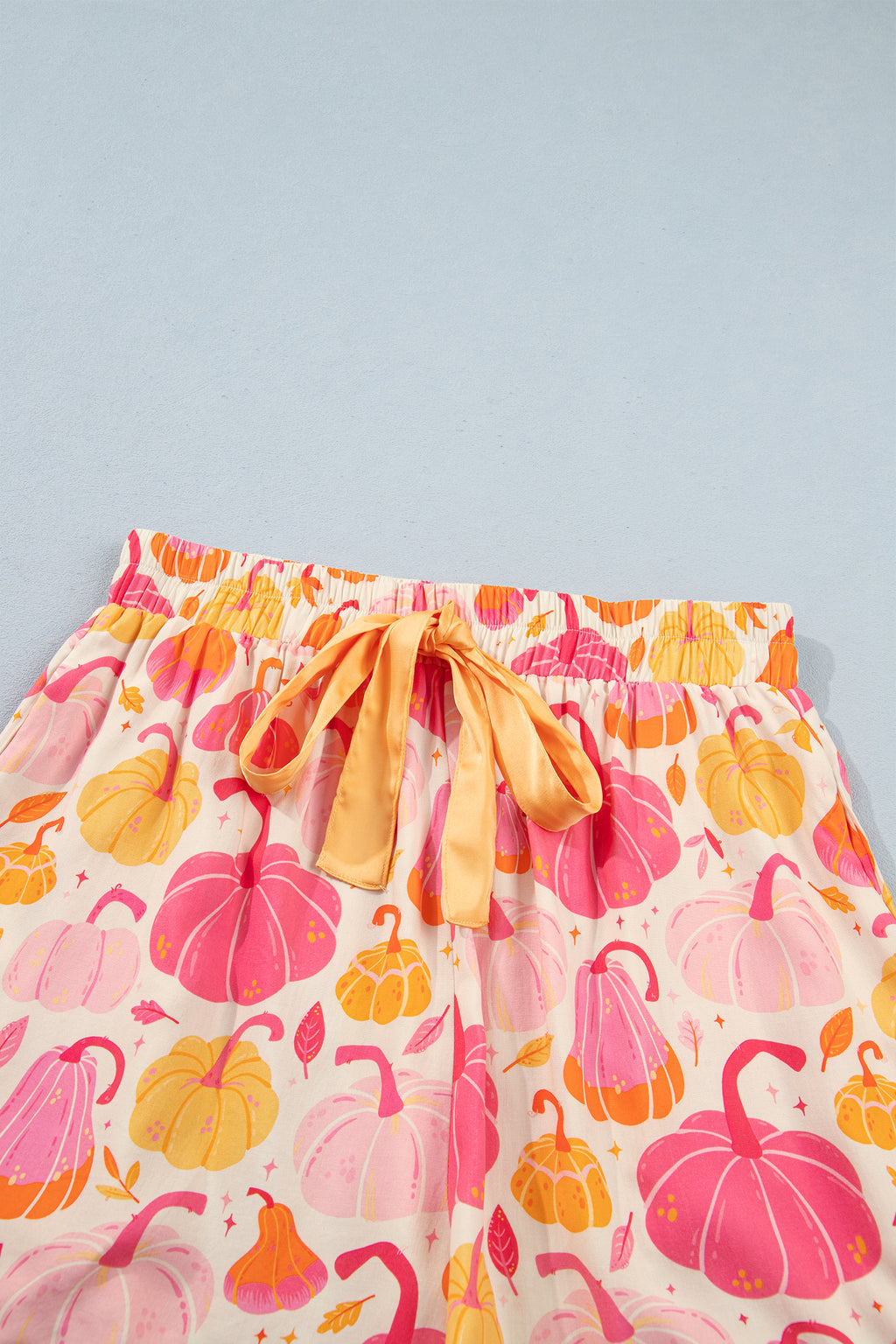 Pink Short Sleeve Pumpkin Print Pocket Placket Shell Button Lounge Set - MuseLover