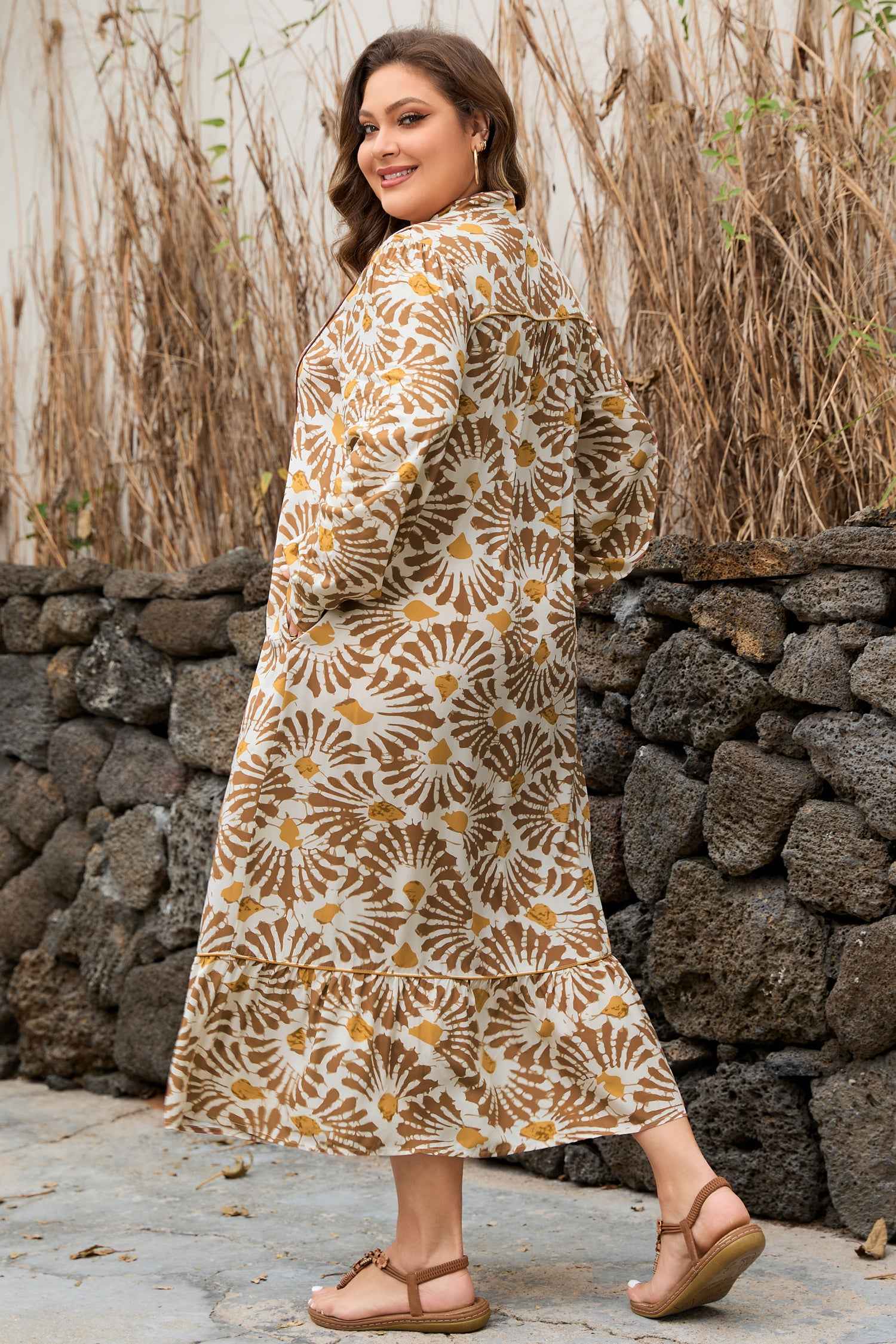 Khaki Abstract Plant Print Loose Plus Size Long Dress