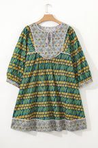 Green Plus Size Mixed Floral Print Striped Trim Loose Mini Dress